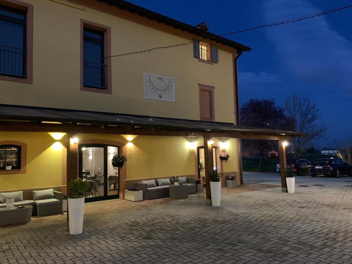 La Corte Country Rooms Módena Exterior foto